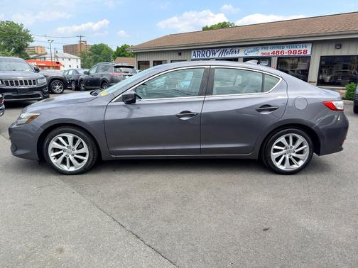 Modern Steel Metallic 2018 Acura ILX Sedan w/Premium Pkg
