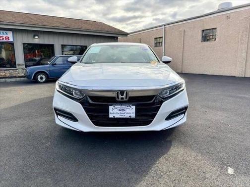 Platinum White Pearl 2019 Honda Accord LX 1.5T CVT