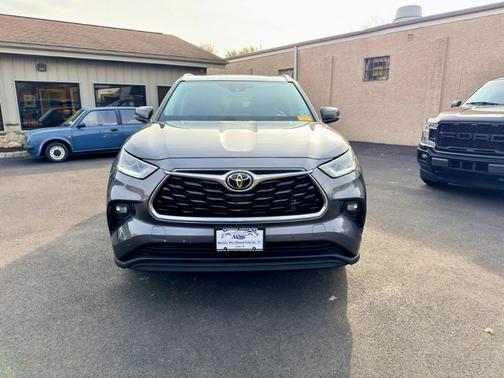 2021 Toyota Highlander Limited