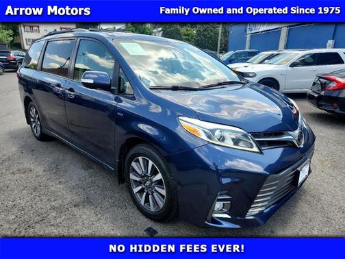 2018 Toyota Sienna Limited Premium