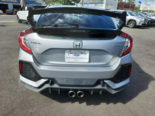 Lunar Silver Metallic 2019 Honda Civic Sport CVT