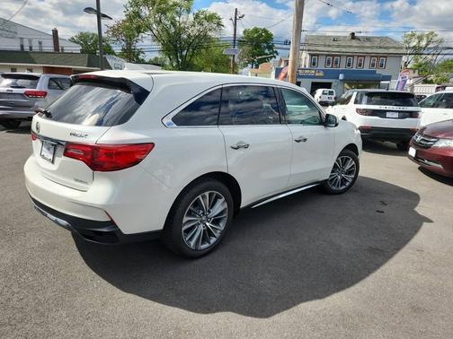 White Diamond Pearl 2017 Acura MDX SH-AWD w/Technology Pkg