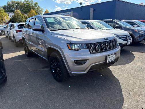 2018 Jeep Grand Cherokee Altitude