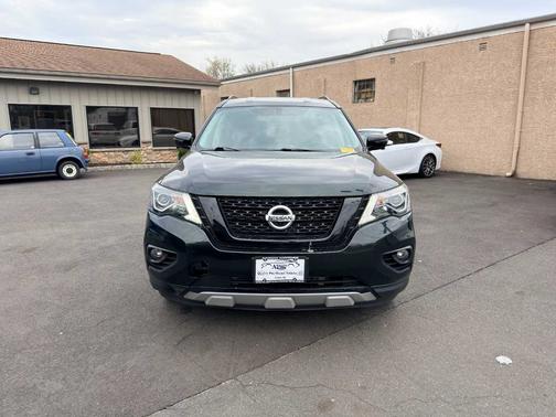 Midnight Pine Metallic 2020 Nissan Pathfinder 4x4 SL
