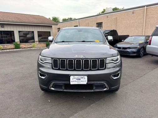 Granite Crystal Metallic Clearcoat 2020 Jeep Grand Cherokee Limited 4x4