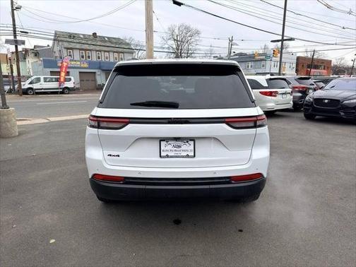 2023 Jeep Grand Cherokee Altitude X 4x4