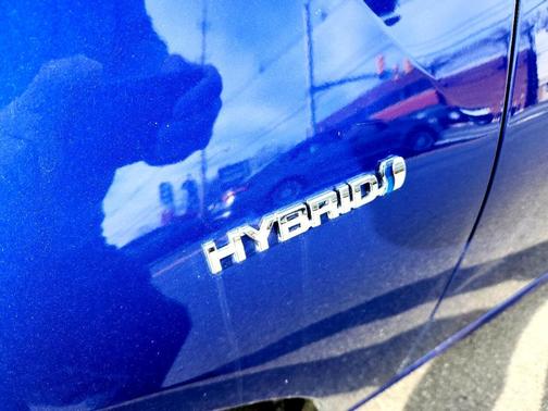 2018 Toyota Prius Three Touring