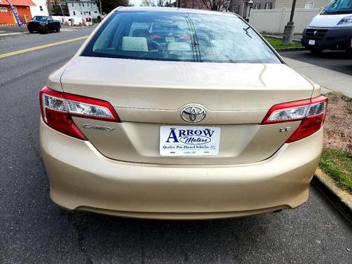 2012 Toyota Camry LE