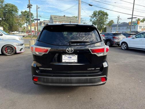 2016 Toyota Highlander Limited