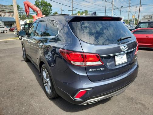 2017 Hyundai SANTA FE SE Ultimate