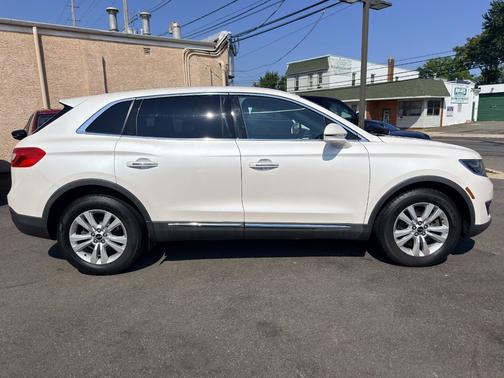 White Platinum Metallic Tri-Coat 2018 Lincoln MKX Premiere AWD