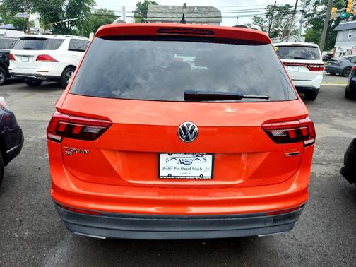 2019 Volkswagen Tiguan 2.0T SE