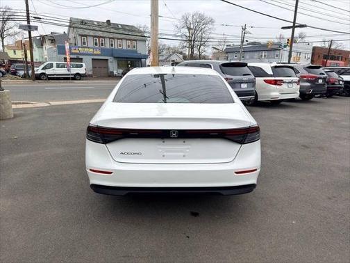 2023 Honda Accord LX CVT