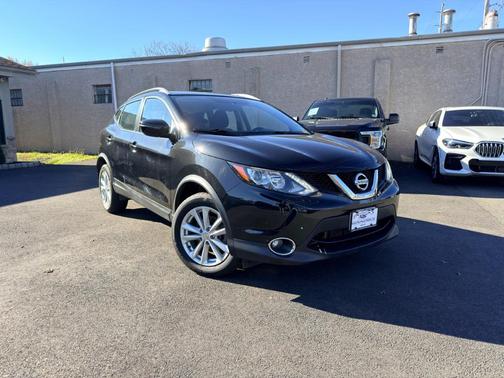 2018 Nissan Rogue Sport SV