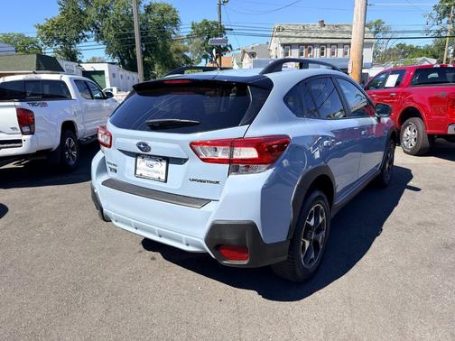 Cool Gray Khaki 2019 Subaru Crosstrek 2.0i CVT