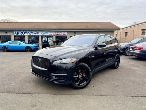 Santorini Black Metallic 2019 Jaguar F-PACE 25t Prestige AWD