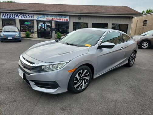 Lunar Silver Metallic 2016 Honda Civic 2dr CVT LX-P