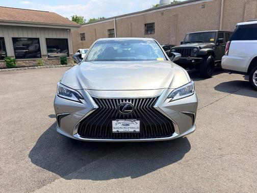 Atomic Silver 2019 Lexus ES 350 ES 350 FWD