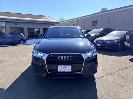 Brilliant Black 2018 Audi Q3 2.0 TFSI Premium quattro AWD