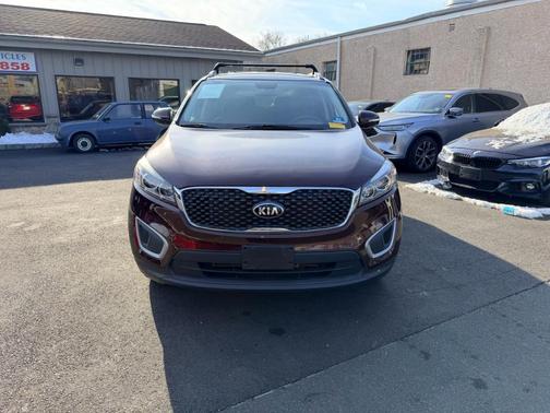 2018 Kia Sorento LX