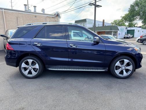 Lunar Blue Metallic 2017 Mercedes-Benz GLE 350 GLE 350 4MATIC SUV