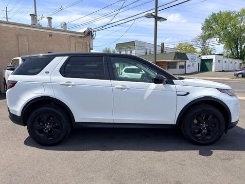 Fuji White 2020 Land Rover Discovery Sport SE 4WD