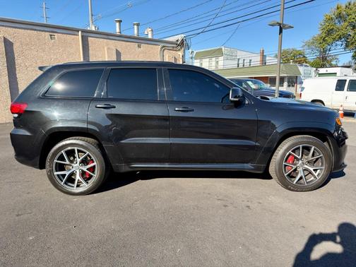 2016 Jeep Grand Cherokee SRT