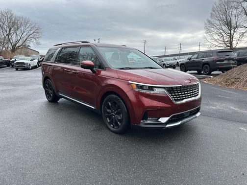 2022 Kia Carnival SX