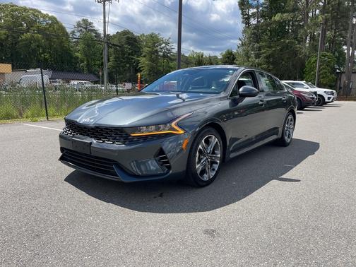 2023 Kia K5 EX