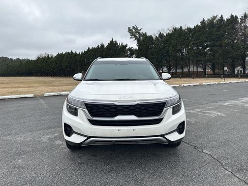 2023 Kia Seltos S