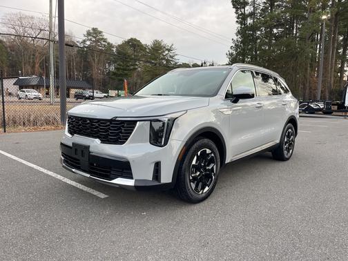 2025 Kia Sorento S