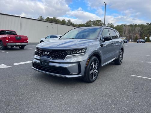2023 Kia Sorento S