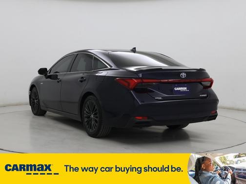 2021 Toyota Avalon Hybrid XSE