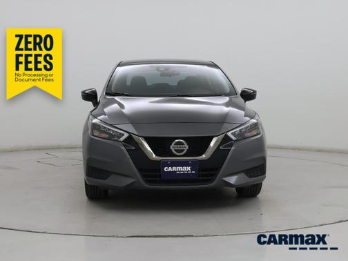 Gray 2022 Nissan Versa SR