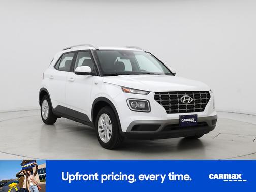 2020 Hyundai VENUE SEL