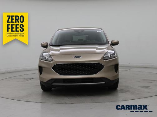 Gold 2020 Ford Escape SE
