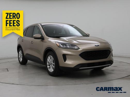 Gold 2020 Ford Escape SE