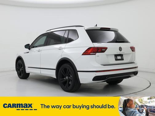 2023 Volkswagen Tiguan SE R-Line Black