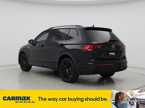 2022 Volkswagen Tiguan SE R-Line Black