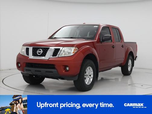 Red 2015 Nissan Frontier SV