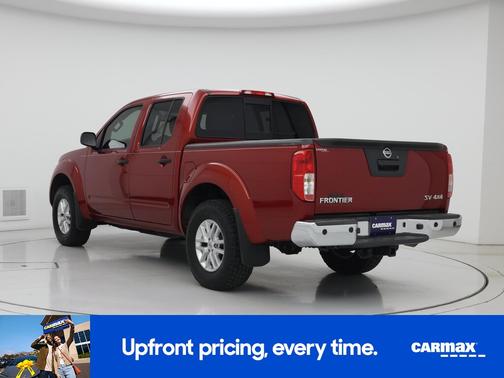 Red 2015 Nissan Frontier SV