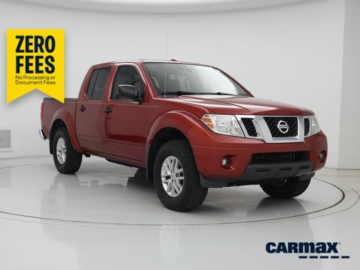 Red 2015 Nissan Frontier SV