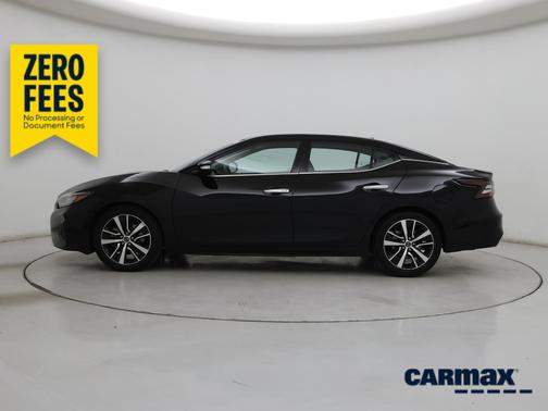 Black 2023 Nissan Maxima SV