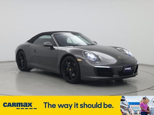 2018 Porsche 911 Carrera