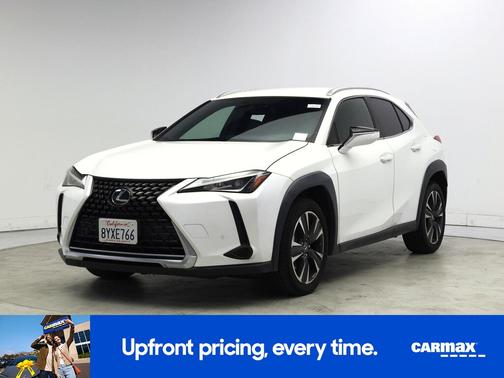 White 2022 Lexus UX 200