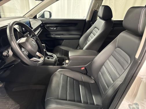 Platinum White Pearl 2025 Honda CR-V
