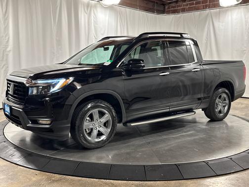 Crystal Black Pearl 2023 Honda Ridgeline
