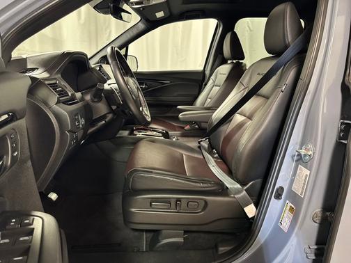 Sonic Gray Pearl 2023 Honda Ridgeline