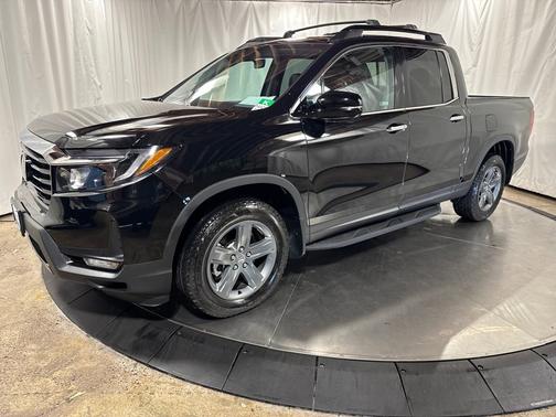 Crystal Black Pearl 2023 Honda Ridgeline