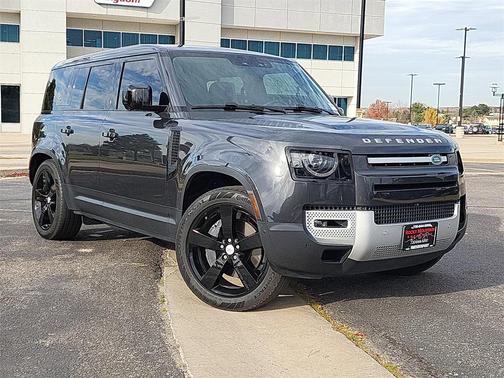2024 Land Rover Defender 110 P500 SE